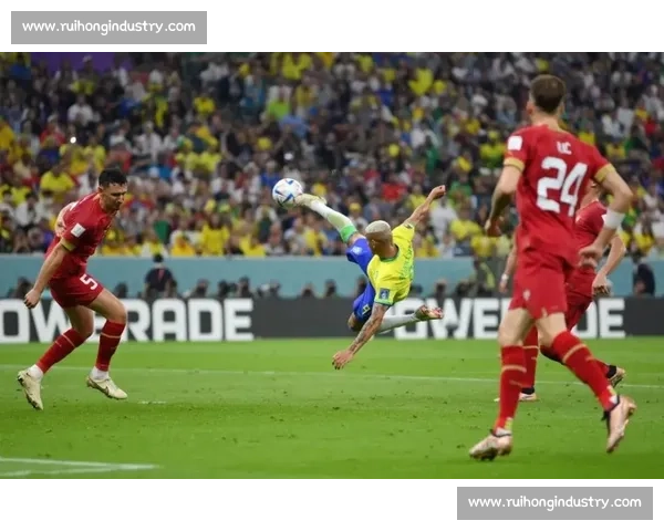 国家德比余波：维尼修斯怒怼亚马尔，皇马为卢宁上诉